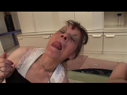 ❤️ Twee oumas en een oupa het 'n drietal ❤️❌ Porno by ons af.dreamlandpassionfever.ru ☑