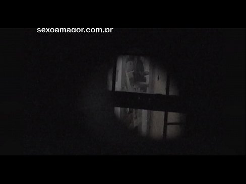 ❤️ Blondie word in die geheim video-opgeneem deur 'n buurtvoyeur wat agter hol bakstene versteek is ❤️❌ Porno by ons af.dreamlandpassionfever.ru ☑